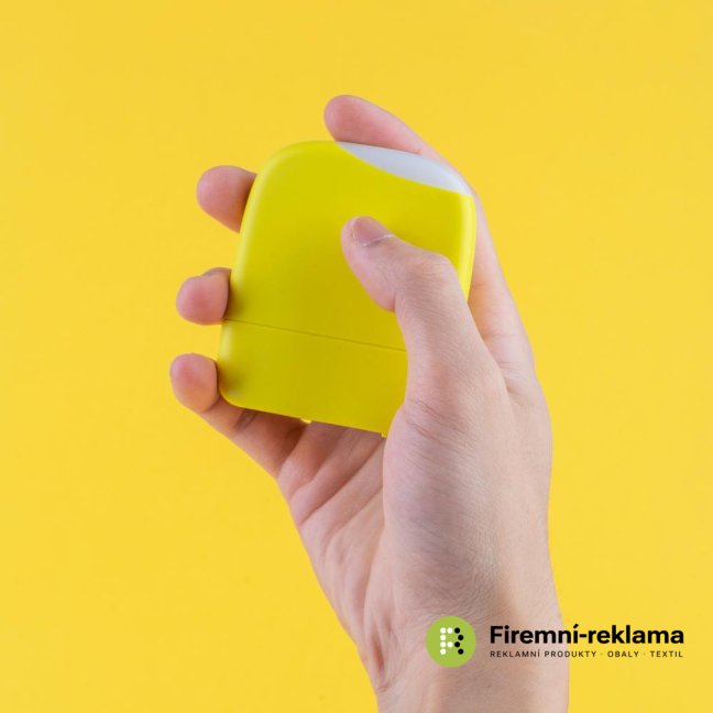 Reklamní powerbanka Xoopar ICE P 5 000 mAh s LED podsvícením, žlutá barva, vhodná jako firemní dárek, promo předmět nebo eventový produkt