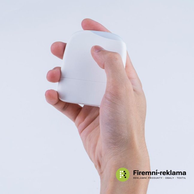 Reklamní powerbanka Xoopar ICE P 5 000 mAh s LED podsvícením, bílá barva, vhodná jako firemní dárek, promo předmět nebo eventový produkt