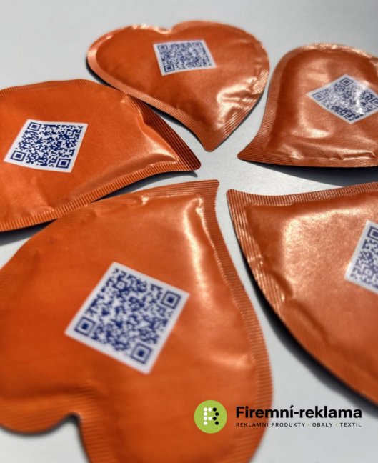 Reklamní cukr ve tvaru srdce s vlastním potiskem - Balení: 3000ks