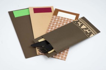 Plastic cutlery in paper case with optional custom print