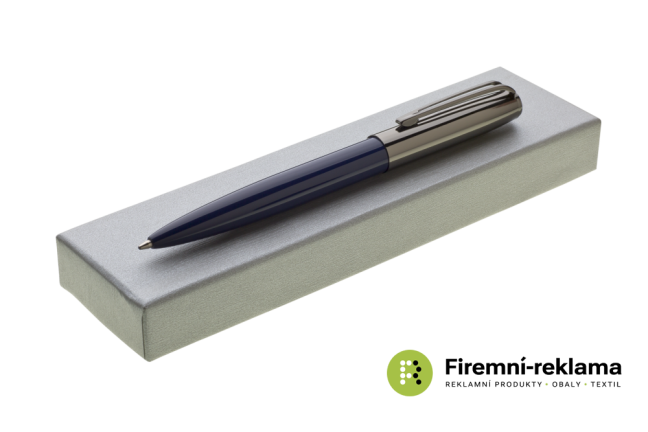 QINATO PLUS metal pen in box.