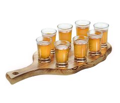 Wooden carrier with 8 shots