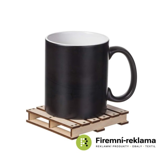 Wooden pallet under the mug