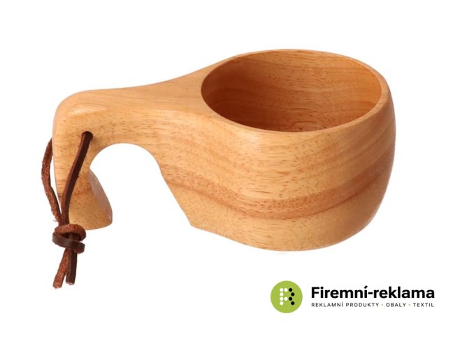 Wooden kuksa with handle