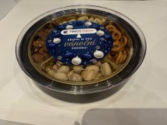 Směs ořechů s preclíky